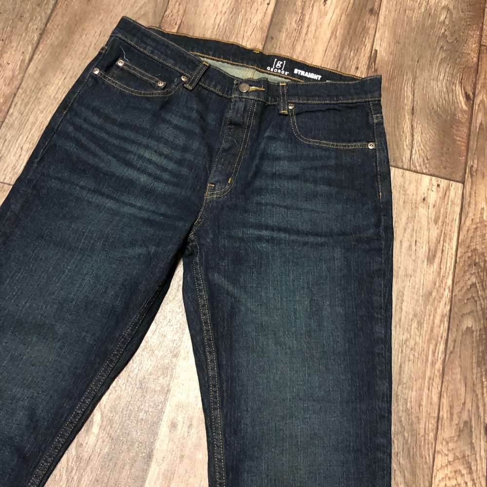 George Dark Wash Straight Leg Jeans | Classic 5-Pocket Denim | 32x34 - Picture 3 of 6